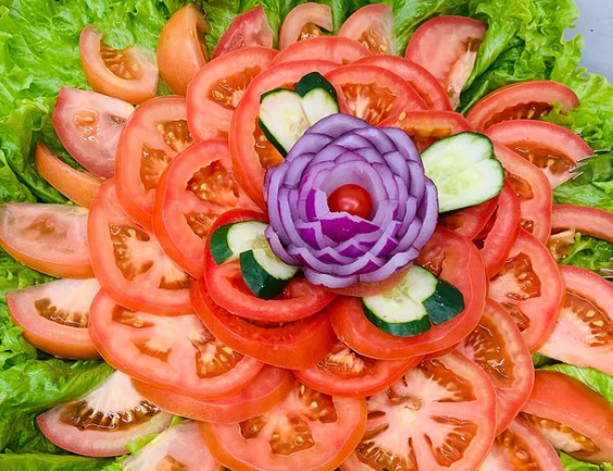 foto de SALADA LINDA E DELICIOSA